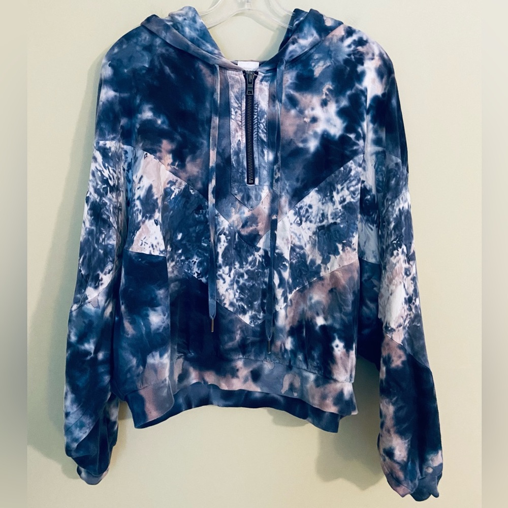PINK Victoria’s Secret Tie Dye Cropped Pullover Hoodie with 1/4 Zip Size Large